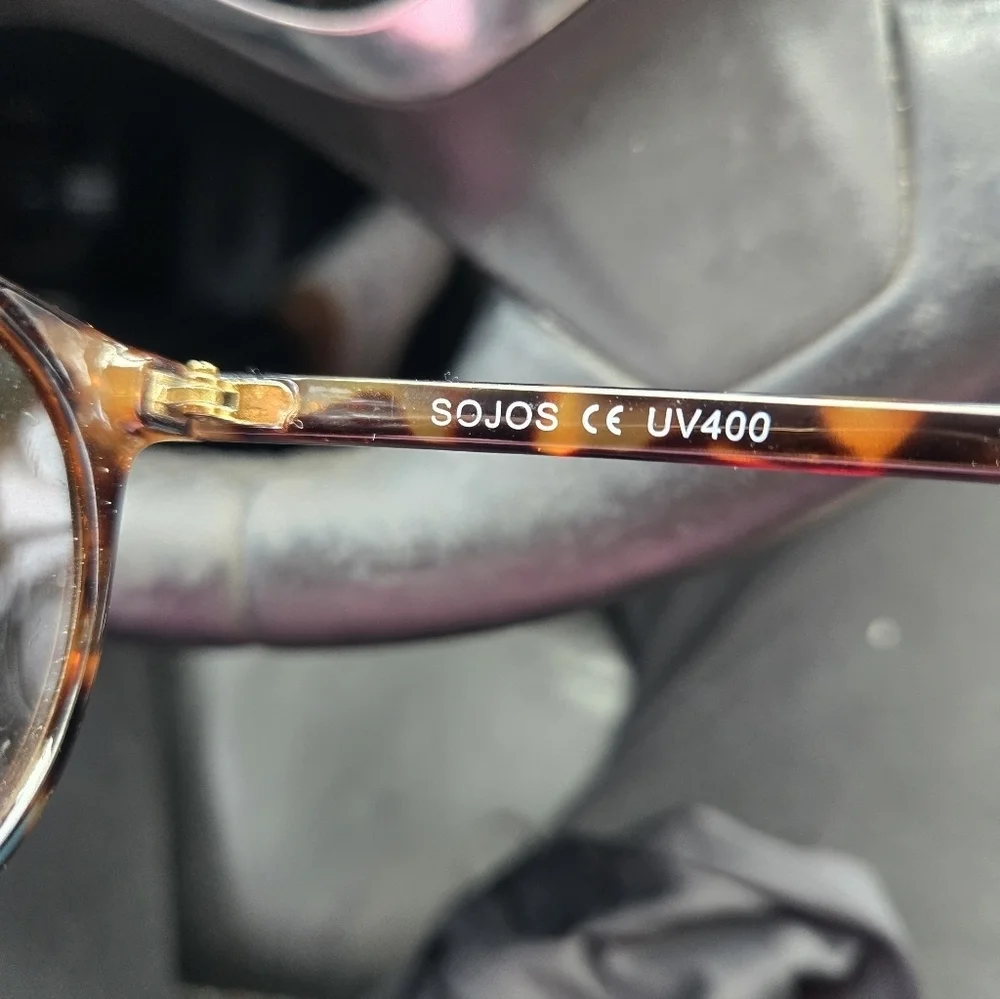 Sojos Brown Tortoise Color Sunglasses Round Lenses Good Condition